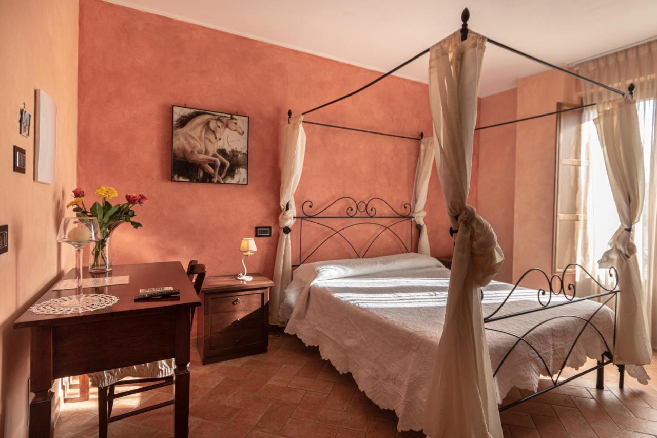 B&B Villa Barbarossa Petrignano Buitenkant foto