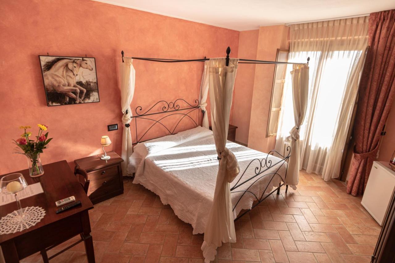 B&B Villa Barbarossa Petrignano Buitenkant foto