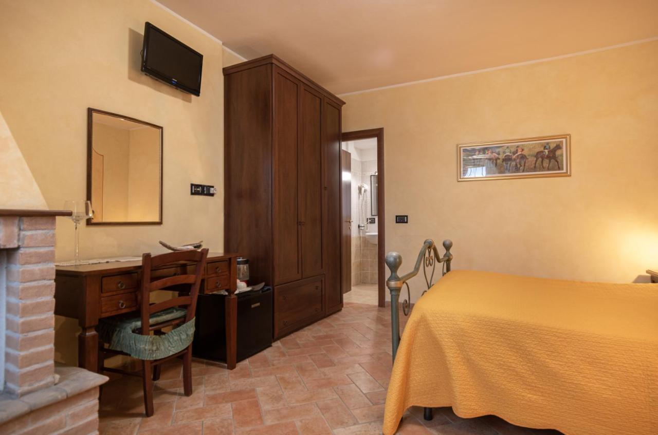 B&B Villa Barbarossa Petrignano Buitenkant foto